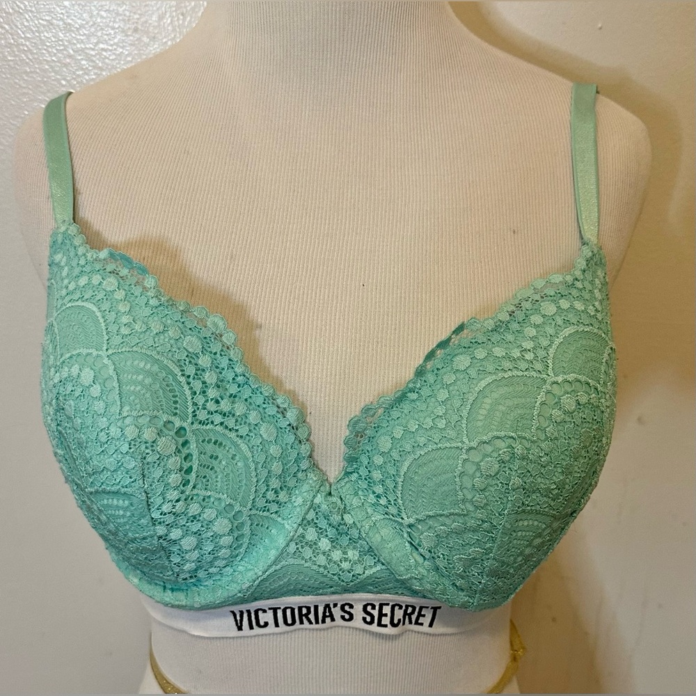 Victoria’s Secret Lace Logo Band Lined Demi Bra Teal Blue 36C